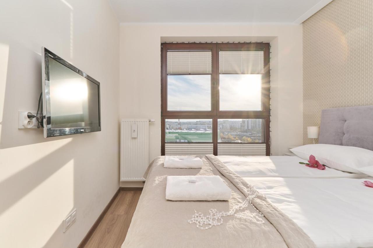 Apartment Wroclaw Krakowska With Balcony And Free Garage By Noclegi Renters Buitenkant foto
