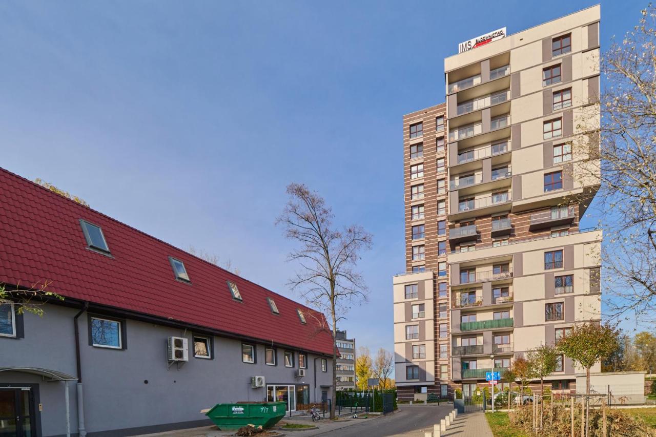 Apartment Wroclaw Krakowska With Balcony And Free Garage By Noclegi Renters Buitenkant foto